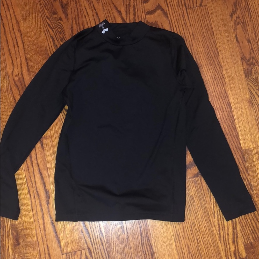 Kids Black Under Armour Cold Gear Shirt  Y Medium
